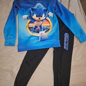 Sonic boys outfit size 8